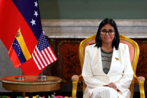 TRUMP PAUSA ELECCIONES EN VENEZUELA MIENTRAS AVANZAN ACUERDOS PETROLEROS