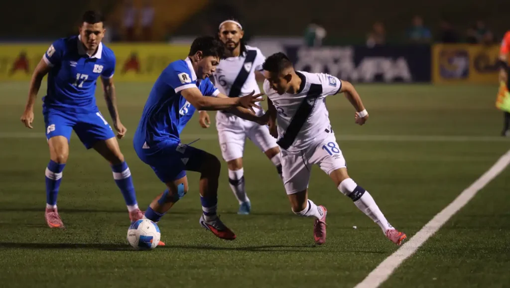 EL SALVADOR ENFRENTA HOY A GUATEMALA POR LA LIGA DE NACIONES