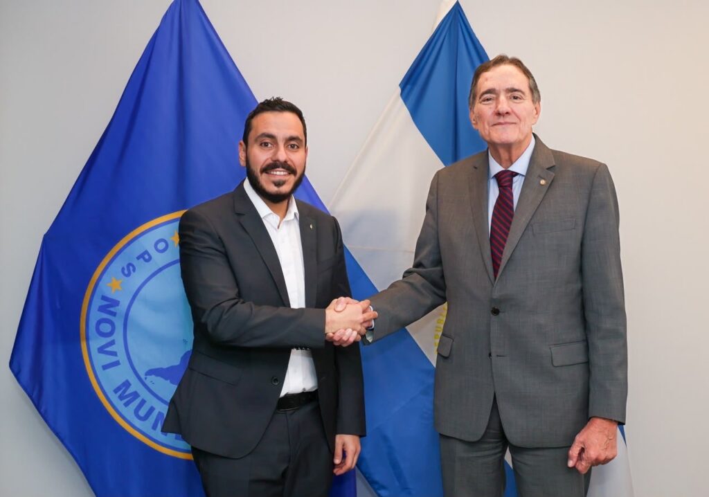 EL SALVADOR Y LA OPS FORTALECEN DIÁLOGO SOBRE MODERNIZACIÓN Y TRANSFORMACIÓN DIGITAL EN SALUD