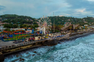 RESALTAN APUESTA TURÍSTICA ALREDEDOR DEL MUNDIAL JUNIOR DE SURF