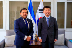 COREA AMPLÍA OPORTUNIDADES DE BECAS PARA SALVADOREÑOS