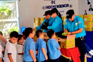 ESTUDIANTES DEL CENTRO ESCOLAR REPÚBLICA DE CHILE PARTICIPAN EN CONVIVENCIA ACTIVA